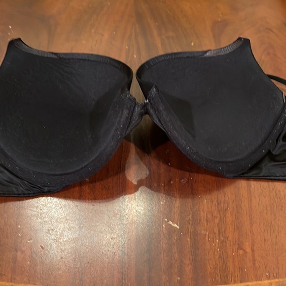 Victoria’s Secret black very sexy push-up bra 34D - Picture 2 of 5